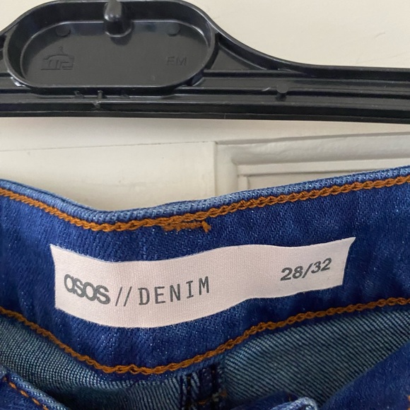 ASOS Denim Wide Leg High-Waisted Jeans - Picture 2 of 4